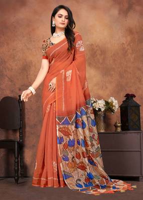 orange saree with artistic floral pallu 2