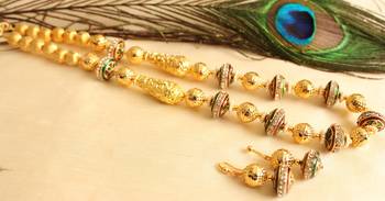Beautiful Handmade Meenakari Balls Designer Necklace Set 1