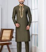 Green Blended Cotton kurta pyjama set