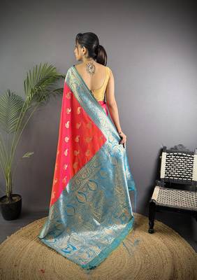 Hot pink silk blend woven butta weaving banarasi saree with zari border 4