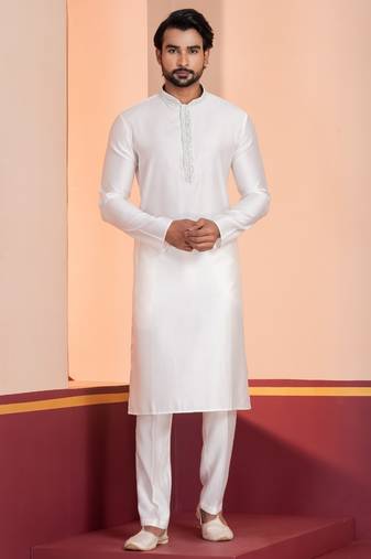 White Blended Cotton kurta pyjama set