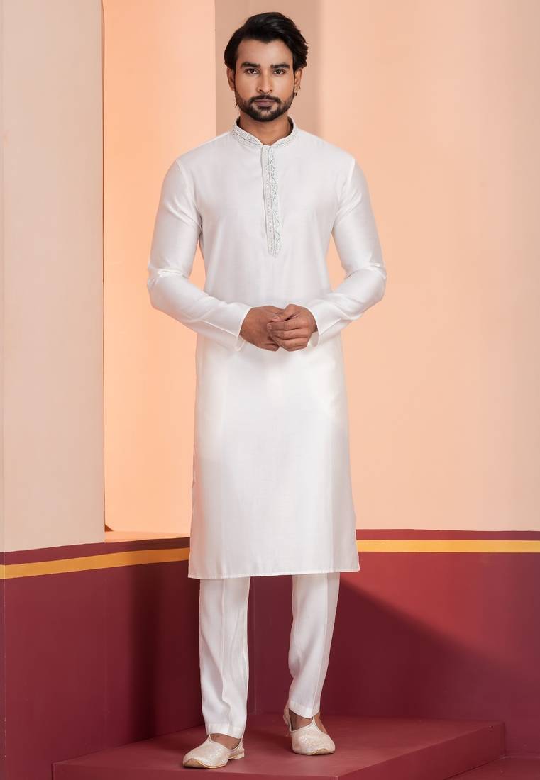 White Blended Cotton kurta pyjama set