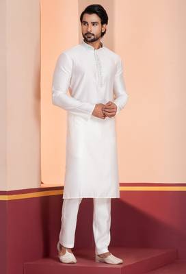 White Blended Cotton kurta pyjama set 4