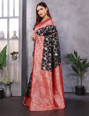 Black silk blend zari zaal weaving banarasi saree with contrast blouse 2
