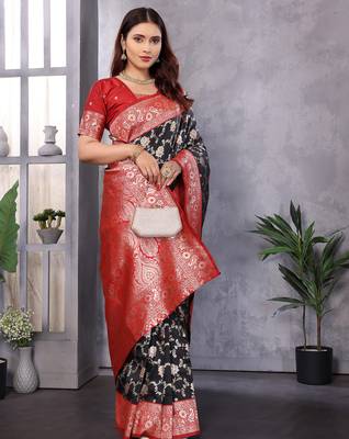 Black silk blend zari zaal weaving banarasi saree with contrast blouse 3