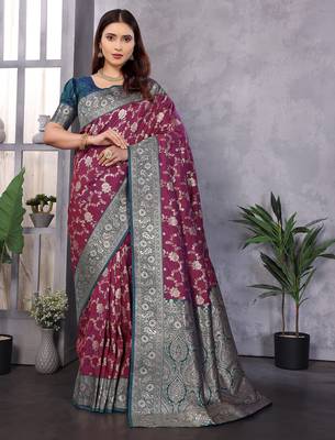 Magenta silk blend zari zaal weaving banarasi saree with contrast blouse 1