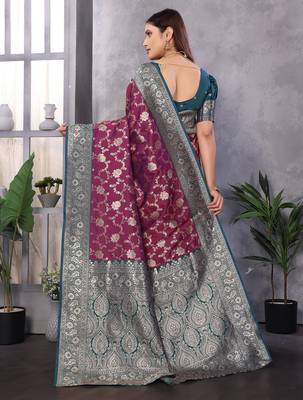 Magenta silk blend zari zaal weaving banarasi saree with contrast blouse 5
