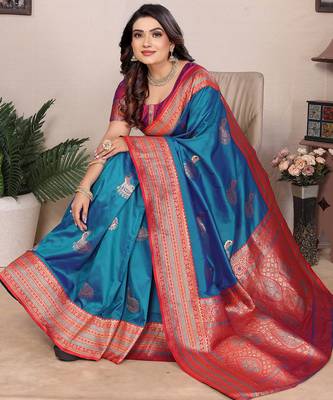 Royal blue silk blend zari butta weaving banarasi saree with contrast pallu and blouse 4