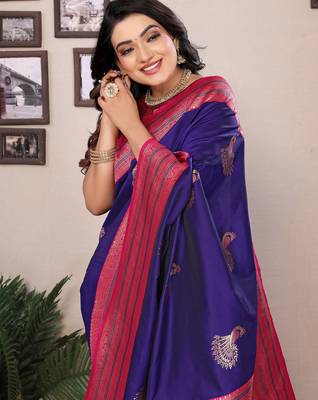 Purple silk blend zari butta weaving banarasi saree with contrast pallu and blouse 5