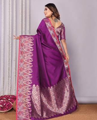Purple silk blend zari jacquard weaving banarasi saree with zari weaving border 3
