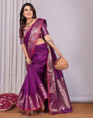 Purple silk blend zari jacquard weaving banarasi saree with zari weaving border 4