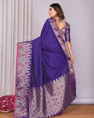 Royal blue silk blend zari jacquard weaving banarasi saree with zari weaving border 3