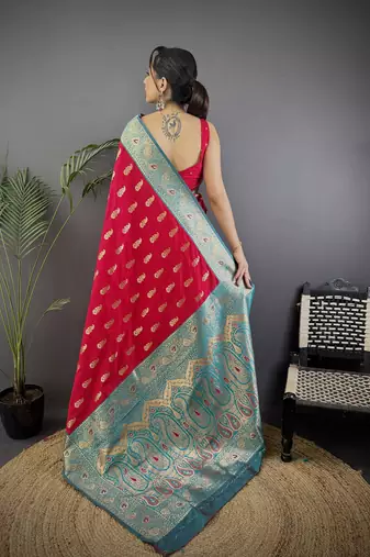 Red silk blend paisley zari weaving banarasi saree with contrast border