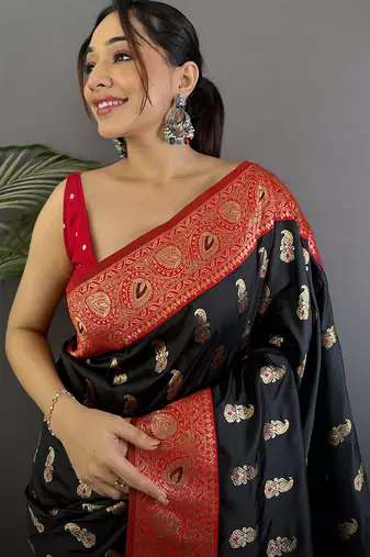 Black silk blend paisley zari weaving banarasi saree with contrast border