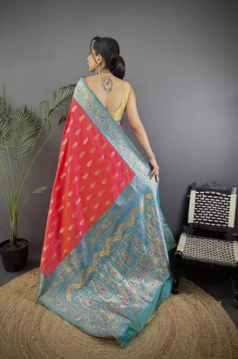 Pink silk blend paisley zari weaving banarasi saree with contrast border