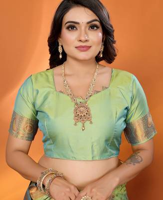 Light green silk blend copper zari weaving banarasi saree with contrast blouse 5