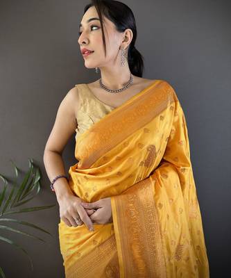 Orange silk blend copper zari weaving banarasi saree with contrast blouse 4