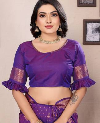 Purple silk blend copper zari weaving banarasi saree with contrast blouse 5