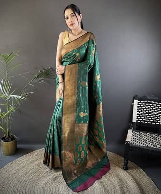 Dark green silk blend copper zari weaving banarasi saree with contrast blouse 1