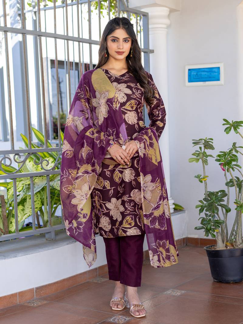  Women's Cotton Blend Floral Straight Printed Kurta Pant With Dupatta | kurta sets for woman