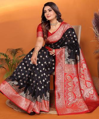 Black silk blend butti zari weaving with zari border saree 5
