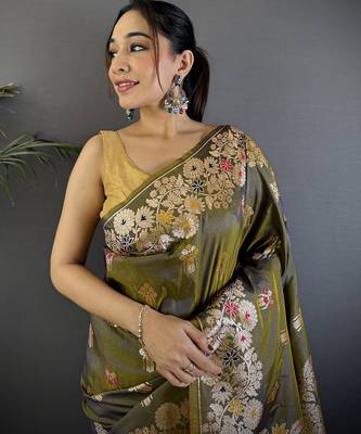 Mahendi green silk blend floral zari weaving meenakari saree with floral border 4