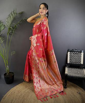 Hot pink silk blend floral zari weaving meenakari saree with floral border 2