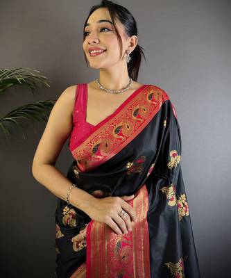 Black silk blend floral butta zari weaving banarasi with peacock zari weaving border 4