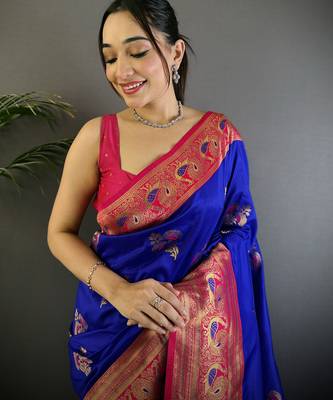 Royal  blue silk blend floral butta zari weaving banarasi with peacock zari weaving border 4