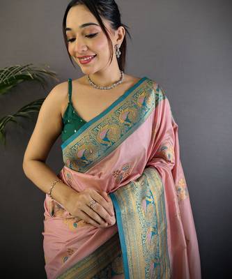 Baby pink silk blend floral butta zari weaving banarasi with peacock zari weaving border 3