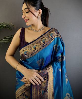 Royal  blue silk blend floral butta zari weaving banarasi with peacock zari weaving border 4