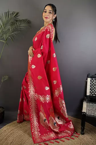 Pink silk blend meenakari zari weaving banarasi saree