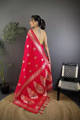 Pink silk blend meenakari zari weaving banarasi saree