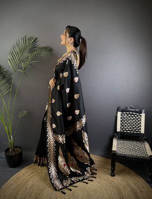 Black silk blend meenakari zari weaving banarasi saree 2
