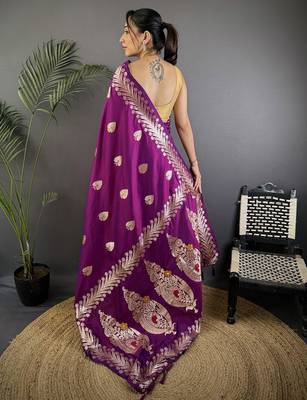 Purple silk blend meenakari zari weaving banarasi saree 3