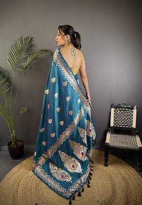 Sea blue silk blend meenakari zari weaving banarasi saree 3