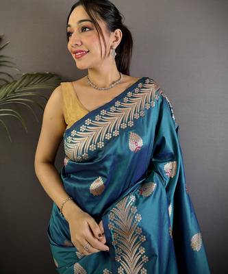 Sea blue silk blend meenakari zari weaving banarasi saree 4