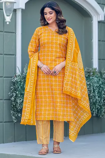  Women's Cotton Blend Floral Straight Printed Kurta Pant With Dupatta | kurta sets for woman