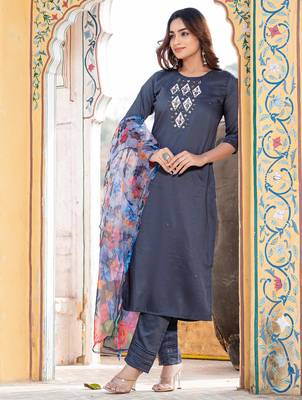  Women's Silk Blend Floral Straight Printed Kurta Pant With Dupatta | kurta sets for woman 5