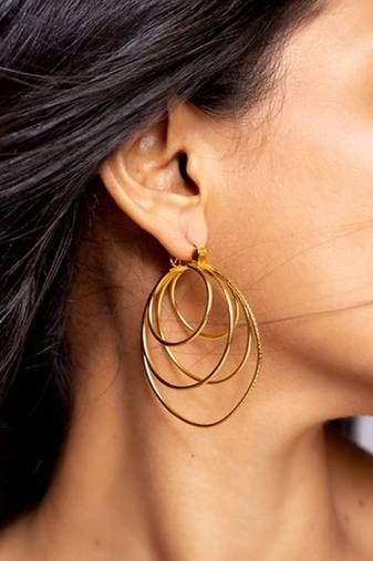 Layered high gold multi-hoop earrings