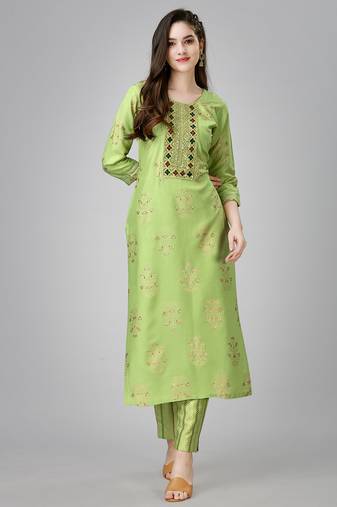  Women's Rayon Blend Floral Straight Printed Kurta Pant With Dupatta | kurta sets for woman