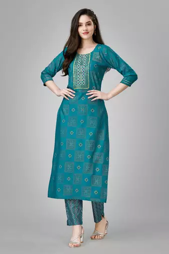  Women's Rayon Blend Floral Straight Printed Kurta Pant With Dupatta | kurta sets for woman