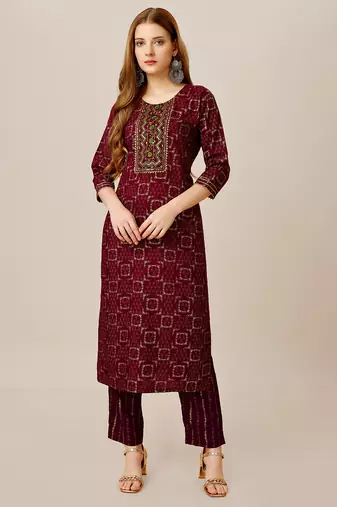  Women's Rayon Blend Floral Straight Printed Kurta Pant With Dupatta | kurta sets for woman