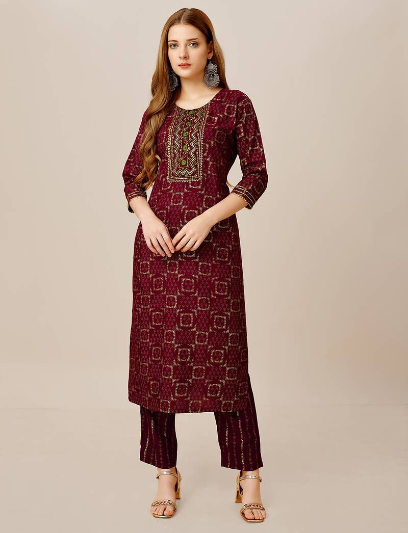  Women's Rayon Blend Floral Straight Printed Kurta Pant With Dupatta | kurta sets for woman