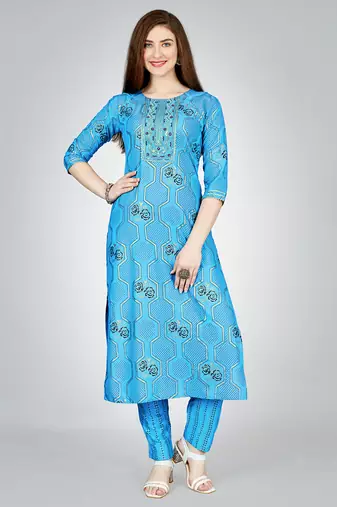  Women's Rayon Blend Floral Straight Printed Kurta Pant With Dupatta | kurta sets for woman