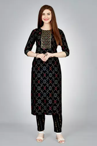  Women's Rayon Blend Floral Straight Printed Kurta Pant With Dupatta | kurta sets for woman