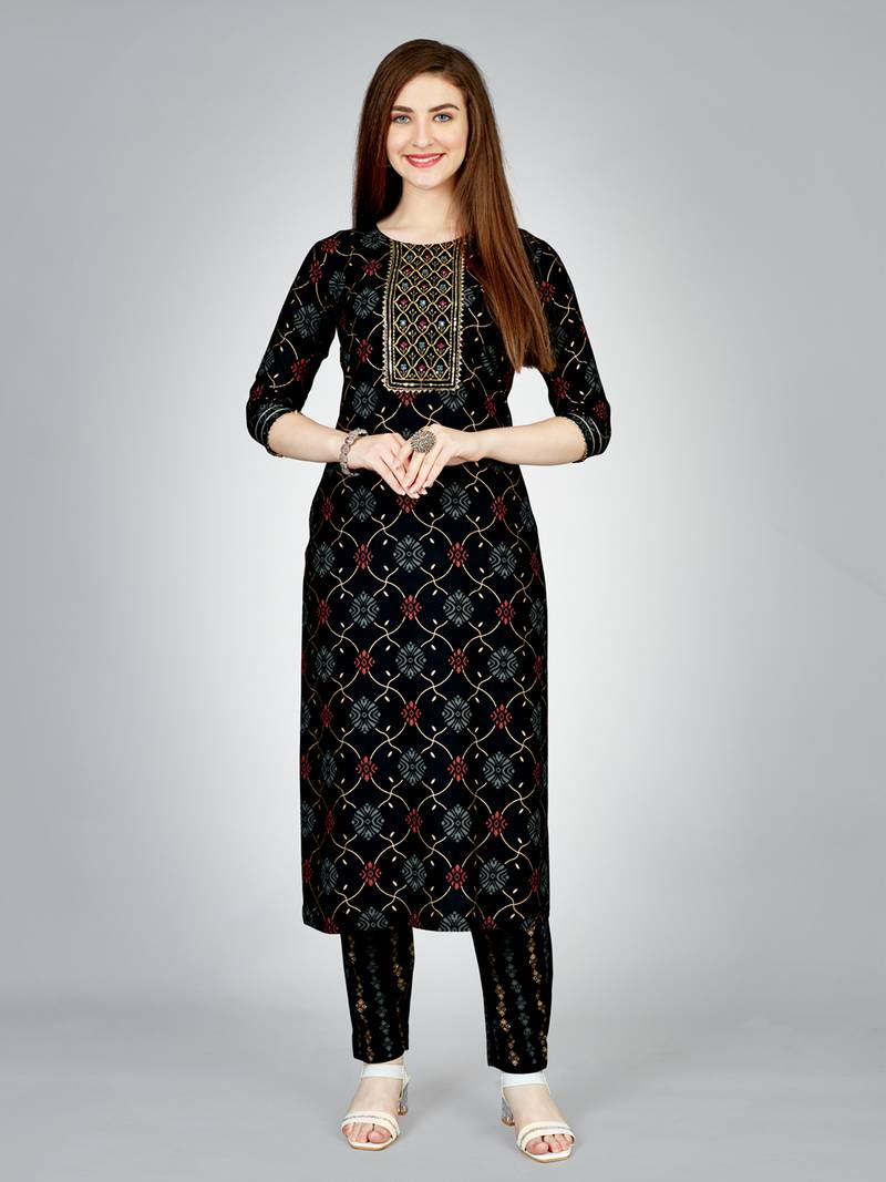  Women's Rayon Blend Floral Straight Printed Kurta Pant With Dupatta | kurta sets for woman