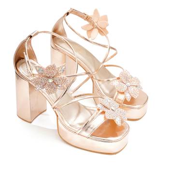 Multicolor embroidered block heels 2
