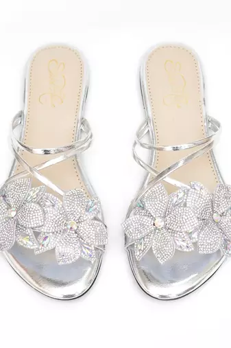 Silver floral embroidered flats