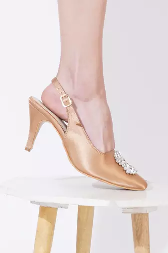 Beige solid pencil heels